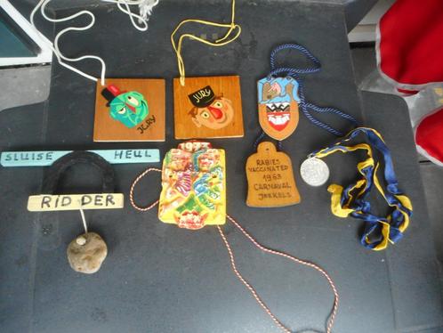 Carnavalsversieringen, Hobby en Vrije tijd, Feestartikelen, Gebruikt, Versiering, Carnaval, Verzenden