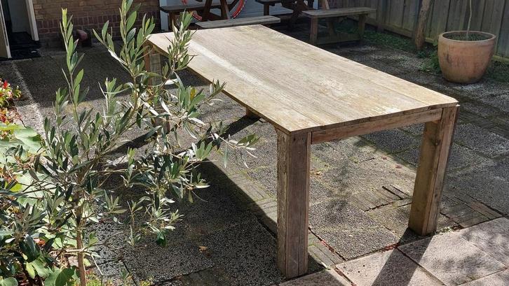 Sierlijke drijfhouten eettafel, lxbxh = 220x102x79cm, Huis en Inrichting, Tafels | Eettafels, Gebruikt, 100 tot 150 cm, 200 cm of meer