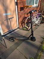Nette elektrische step te koop inc oplader, Fietsen en Brommers, Steps, Ophalen, Zo goed als nieuw, Elektrische step (E-scooter)