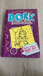 dork diaries, Boeken, Humor, Ophalen of Verzenden, Zo goed als nieuw, Verhalen