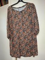 Tuniek 3x XL - Bloemenprint, Zwart, Maat 46/48 (XL) of groter, Zo goed als nieuw, Boven de knie