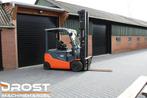 Toyota 8FBMT35 heftruck elektrische met 3-delige mast sidesh