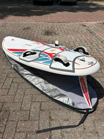 Fanatic shark 145l surfplank beschikbaar voor biedingen
