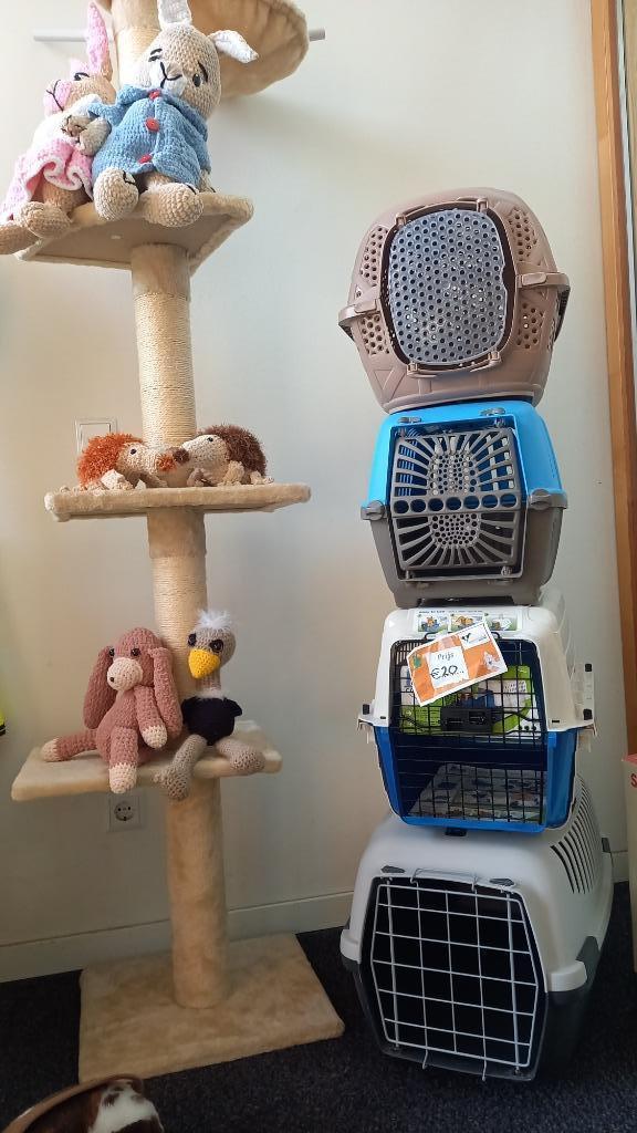 Doe een mooi bod: Diverse dierenreismanden, kattenreismanden, Dieren en Toebehoren, Transportboxen, Nieuw, Ophalen
