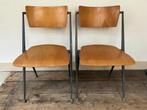 Ahrend de Cirkel WIM RIETVELD pyramide stoel berken fineer, Ophalen, Gebruikt, Twee, Bruin