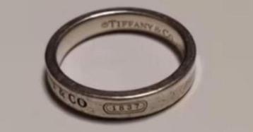 Tiffany & Co.' 1837 Collection Sterling Silver Ring (19mm)
 beschikbaar voor biedingen