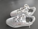 Witte dames sneakers puma, Schoenen, Ophalen of Verzenden, Zo goed als nieuw, K-Swiss