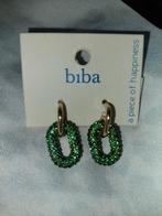 Nieuw Biba oorstekers met groene strassteentjes, Sieraden, Tassen en Uiterlijk, Overige materialen, Nieuw, Ophalen of Verzenden