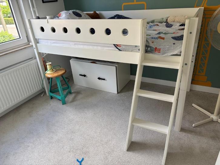 Flexa hoogslaper White, Kinderen en Baby's, Kinderkamer | Stapelbedden en Hoogslapers, Zo goed als nieuw, Hoogslaper, Ophalen