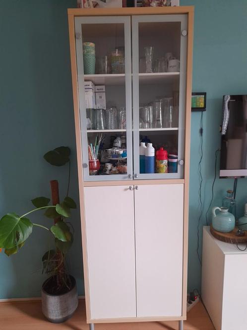 Ikea magiker vitrine kast, Huis en Inrichting, Kasten | Vitrinekasten, Gebruikt, 200 cm of meer, 50 tot 100 cm, 25 tot 50 cm, Met deur(en)