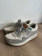 Zilveren Nike Air Max 1, Ophalen of Verzenden, Gedragen, Sneakers of Gympen