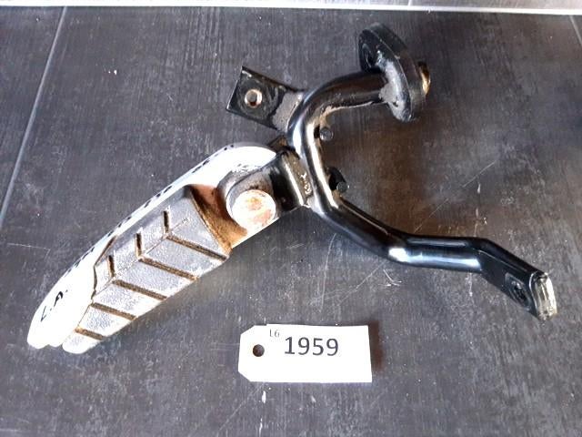 GTS250 2006 - 2011 Sym Voetsteunen en schetsplaten D1-55472