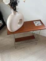Retro vintage bijzettafeltje - Jaren zestig /zeventig, Huis en Inrichting, Ophalen, Minder dan 45 cm, Minder dan 55 cm, Gebruikt