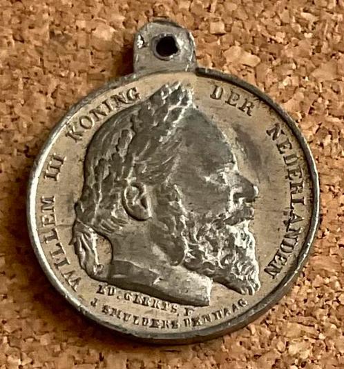 Penning - Draag Medaille - Willem III 25 Jarig Jubileum 1874, Postzegels en Munten, Penningen en Medailles, Overige materialen