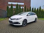 Toyota Auris Touring Sports 1.8 Hybrid 2018 Executive Camera, Auto's, Toyota, 4 cilinders, Wit, Hybride Elektrisch/Benzine, Auris