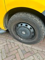 215/65-16 TERREIN /WINTERBANDEN, Auto-onderdelen, Banden en Velgen, Ophalen, 16 inch, Banden en Velgen, Winterbanden