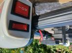 Te roeiboot met fluisterboot motor excusion4 4 persoons, Watersport en Boten, Ophalen, Zo goed als nieuw