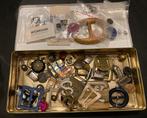 Vintage retro antieke gespen knopen fournituren incl doosje, Ophalen of Verzenden, Zo goed als nieuw, Overige typen
