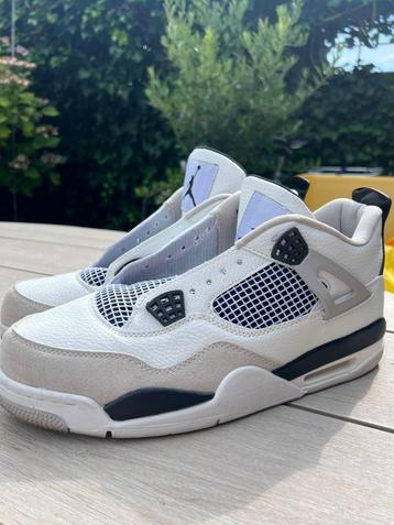Nike Air Jordan 4 Retro Military Black maat 46 beschikbaar voor biedingen