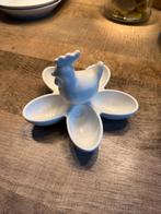 Riviera Maison Egg holder, Nieuw, Ophalen of Verzenden, Bord(en), Wedgwood