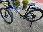 Trek marlin 6 maat L mountainbike, Fietsen en Brommers, Fietsen | Jongens, Ophalen, Zo goed als nieuw, 26 inch of meer
