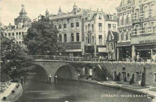 (300-206-005) Utrecht Oudegracht, Verzamelen, Ansichtkaarten | Nederland, Utrecht, Verzenden