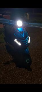 Piaggio zip 50cc 4t (Waardepeiling), Fietsen en Brommers, Scooters | Piaggio, Maximaal 45 km/u, Zip, Ophalen of Verzenden, Zo goed als nieuw