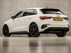 Audi A3 Sportback 30 TFSI S-Line Sport € 22.945,00, Automaat, 65 €/maand, Stof, Traction-control