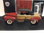 Ford Sportsman convertible handmade 1946 Signature 1:18 KRD, Hobby en Vrije tijd, Ophalen of Verzenden, Zo goed als nieuw, Auto