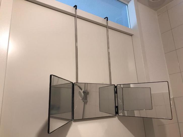 Nieuw 3d spiegel kapper scheren 360 spiegel zelf scheren, Sieraden, Tassen en Uiterlijk, Uiterlijk | Cosmetica en Make-up, Nieuw