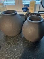 2 Still vazen donkergrijs, Huis en Inrichting, Woonaccessoires | Vazen, Ophalen of Verzenden, Zo goed als nieuw, Overige kleuren