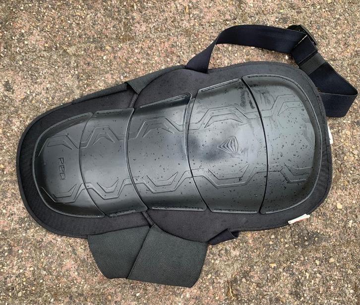 R.E.O. rugbeschermer maat M izgst, Motoren, Kleding | Motorkleding, Dames, Heren, Kinderen, Tweedehands, Ophalen of Verzenden