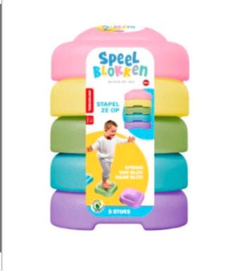 Nieuwe stapelstenen te koop beschikbaar voor biedingen