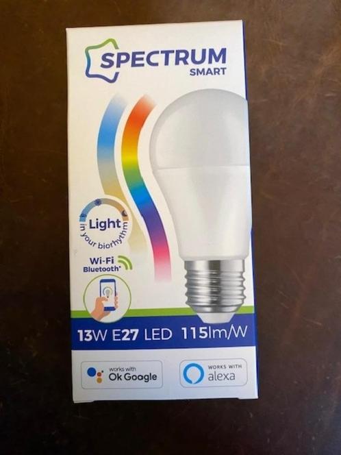 Spectrum SMART lampen ( 5 stuks ) 3 X E14 + 2 X E27 lamp, Doe-het-zelf en Verbouw, Bouwverlichting, Nieuw, Ophalen