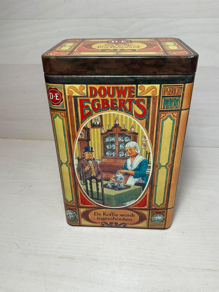 Douwe Egberts koffieblik - de koffie wordt gezet, Verzamelen, Blikken, Gebruikt, Koffie, Douwe Egberts, Ophalen of Verzenden