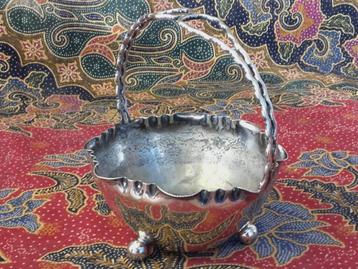 Mooi oud silverplate schaaltje uit Engeland 13,5 cm. beschikbaar voor biedingen
