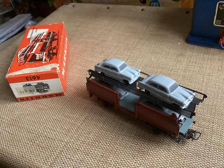 Marklin 4613 DB autotransport met 4x Ford Taunus in ovp, Hobby en Vrije tijd, Modeltreinen | H0, Wagon, Wisselstroom, Märklin