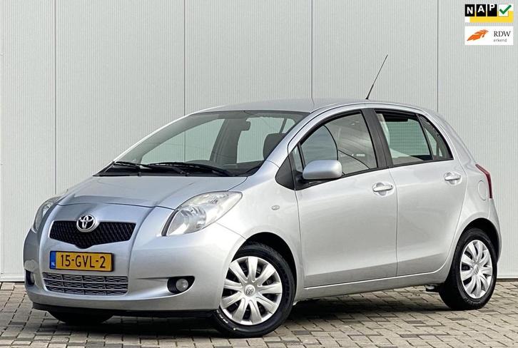 Toyota Yaris 1.3 VVTi Sol MMT 5 DEURS AUTOMAAT AIRCO NAP LAG, Auto's, Toyota, Bedrijf, Te koop, Yaris, ABS, Airbags, Airconditioning