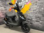 Piaggio Zip iget  SP look 2024 brom, Fietsen en Brommers, Scooters | Piaggio, Ophalen, Info@vespa.nl, Piaggio, Maximaal 45 km/u