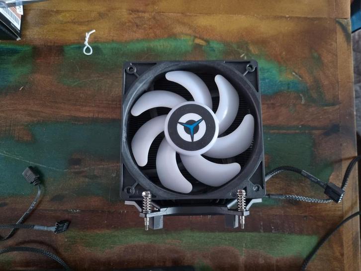 Original Lenovo AMD CPU cooler, Computers en Software, Computerkoelers, Gebruikt, Luchtkoeling, Ophalen of Verzenden