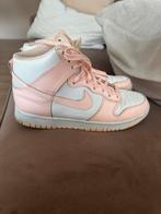 Nike dunk, Kleding | Dames, Schoenen, Ophalen of Verzenden, Zo goed als nieuw, Sneakers of Gympen