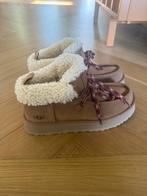 Nieuwe Uggs maat 42, Ophalen of Verzenden, Zo goed als nieuw, Jongetje of Meisje, Schoentjes