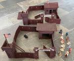 Vintage 1960 Fort Apache en Fort Laramie incl 10 figuurtjes, Ophalen of Verzenden, Zo goed als nieuw