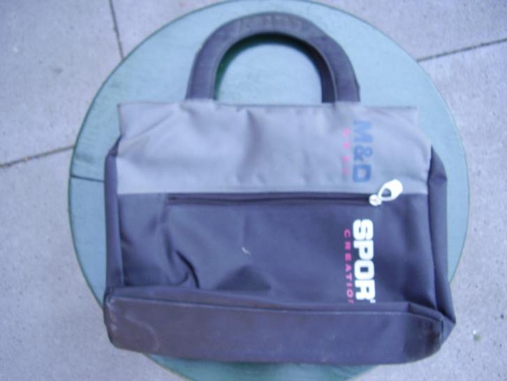 Handtas, Sieraden, Tassen en Uiterlijk, Tassen | Reistassen en Weekendtassen, Zo goed als nieuw, Zwart, 30 cm of meer, Minder dan 35 cm