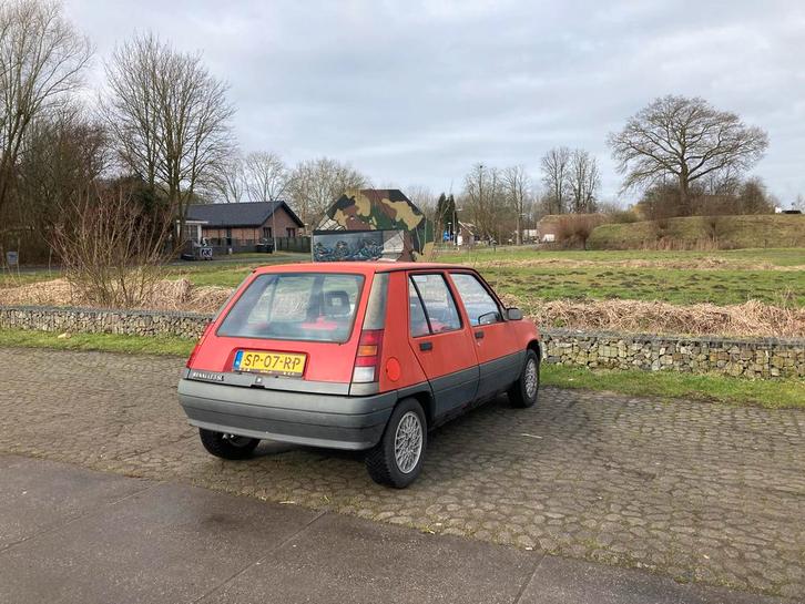 Renault 5, 1987 Rood, Auto's, Renault, Particulier, Bluetooth, Lichtmetalen velgen, Radio, USB, Benzine, Hatchback, Handgeschakeld