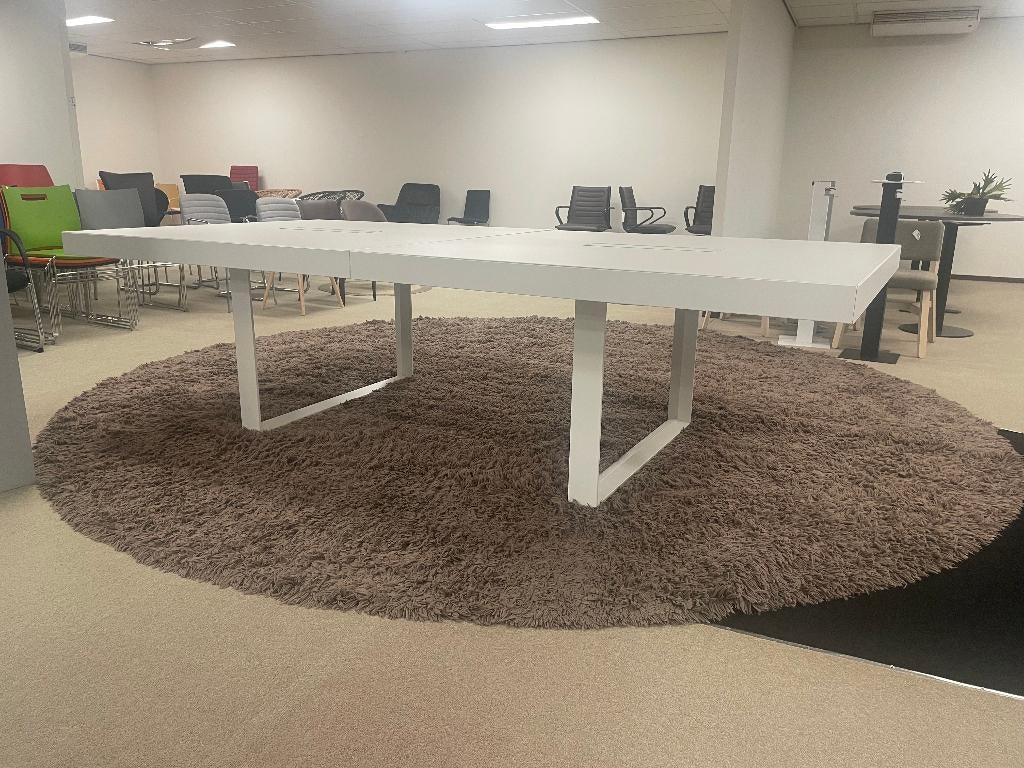 Vergadertafel 280x140 Quadrifoglio T45, 100 tot 150 cm, 200 cm of meer, Zo goed als nieuw, Vijf personen of meer