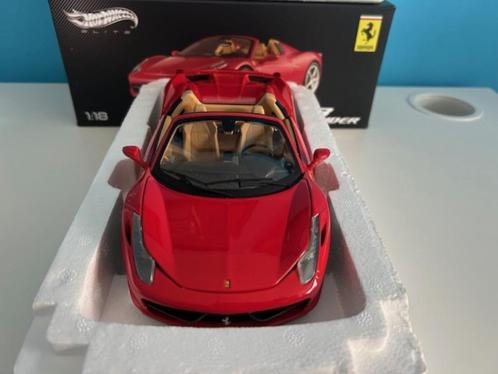FERRARI 458 SPIDER BEIGE INTERIEUR 1:18 HOT WHEELS ELITE, Hobby en Vrije tijd, Modelauto's | 1:18, Zo goed als nieuw, Auto, Hot Wheels