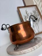 Koperen bloempot met leeuwenpootjes, Antiek en Kunst, Antiek | Koper en Brons, Ophalen of Verzenden