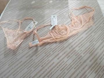 Super mooie sexy  setje merk isabella hunkemöller  beschikbaar voor biedingen