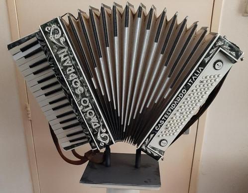 Playback accordeon's met ijzere voet, Muziek en Instrumenten, Accordeons, Gebruikt, Overige merken, Ophalen